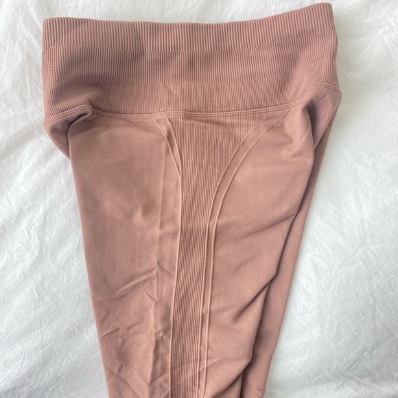 Lululemon ebb to street seamless leggings - Picture 7 of 7